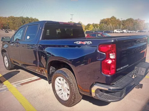 Photos of 2022 Chevrolet Silverado 1500 LT for sale in Plaistow, NH at CarFive Plaistow, NH