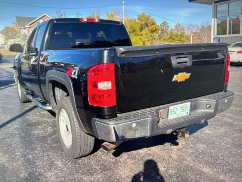 More photos of 2012 Chevrolet Silverado 1500 LT at CarFive Plaistow, NH, NH