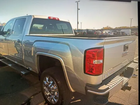 Photos of 2018 GMC Sierra 2500HD Denali for sale in Plaistow, NH at CarFive Plaistow, NH