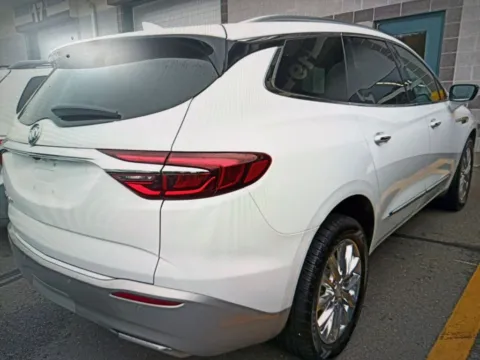 More photos of 2021 Buick Enclave Premium Group at CarFive Plaistow, NH, NH
