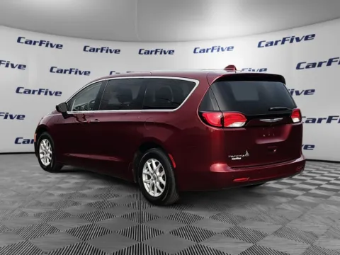 Another view of 2017 Chrysler Pacifica Touring for sale in Plaistow, NH at CarFive Plaistow, NH