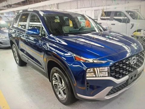 More photos of 2023 Hyundai Santa Fe SE at CarFive Plaistow, NH, NH