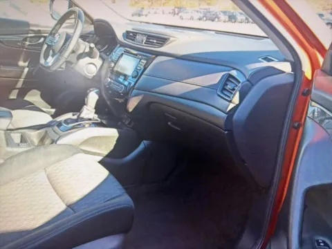 More photos of 2017 Nissan Rogue SV at CarFive Plaistow, NH, NH