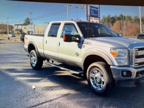 Photos of 2013 Ford F-350SD Lariat for sale in Plaistow, NH at CarFive Plaistow, NH