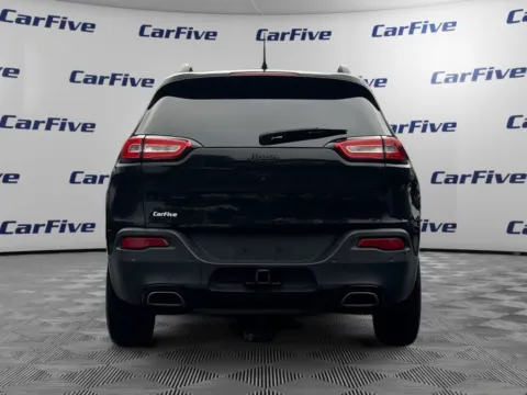 More photos of 2015 Jeep Cherokee Latitude at CarFive Plaistow, NH, NH