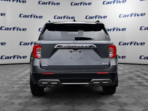 More photos of 2022 Ford Explorer XLT at CarFive Plaistow, NH, NH