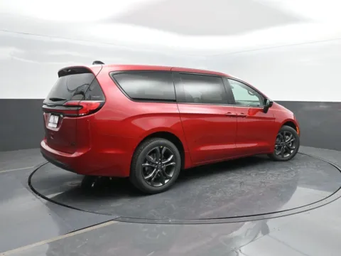 Photos of 2026 Chrysler Pacifica Select for sale in Charles City, IA at Mike Molstead Motors Chrysler, Dodge, Jeep, and Ram