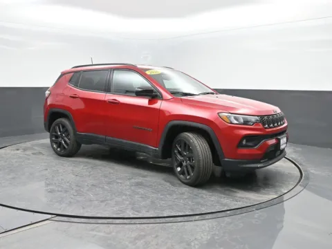 More photos of 2026 Jeep Compass Latitude at Mike Molstead Motors Chrysler, Dodge, Jeep, and Ram, IA