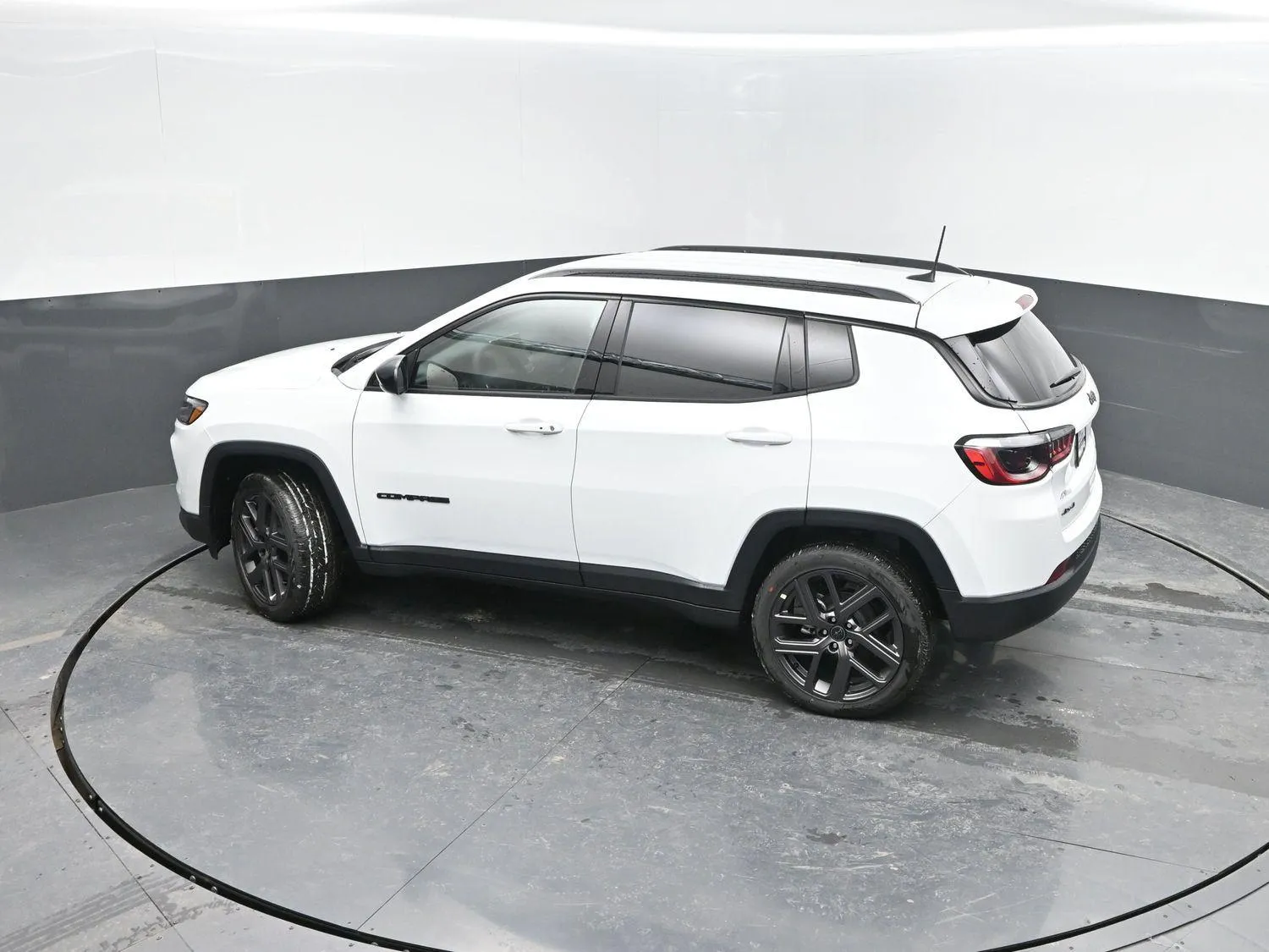 2026 Jeep Compass Latitude Altitude - Photo 31