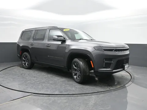 More photos of 2026 Jeep Grand Wagoneer Limited Altitude at Mike Molstead Motors Chrysler, Dodge, Jeep, and Ram, IA