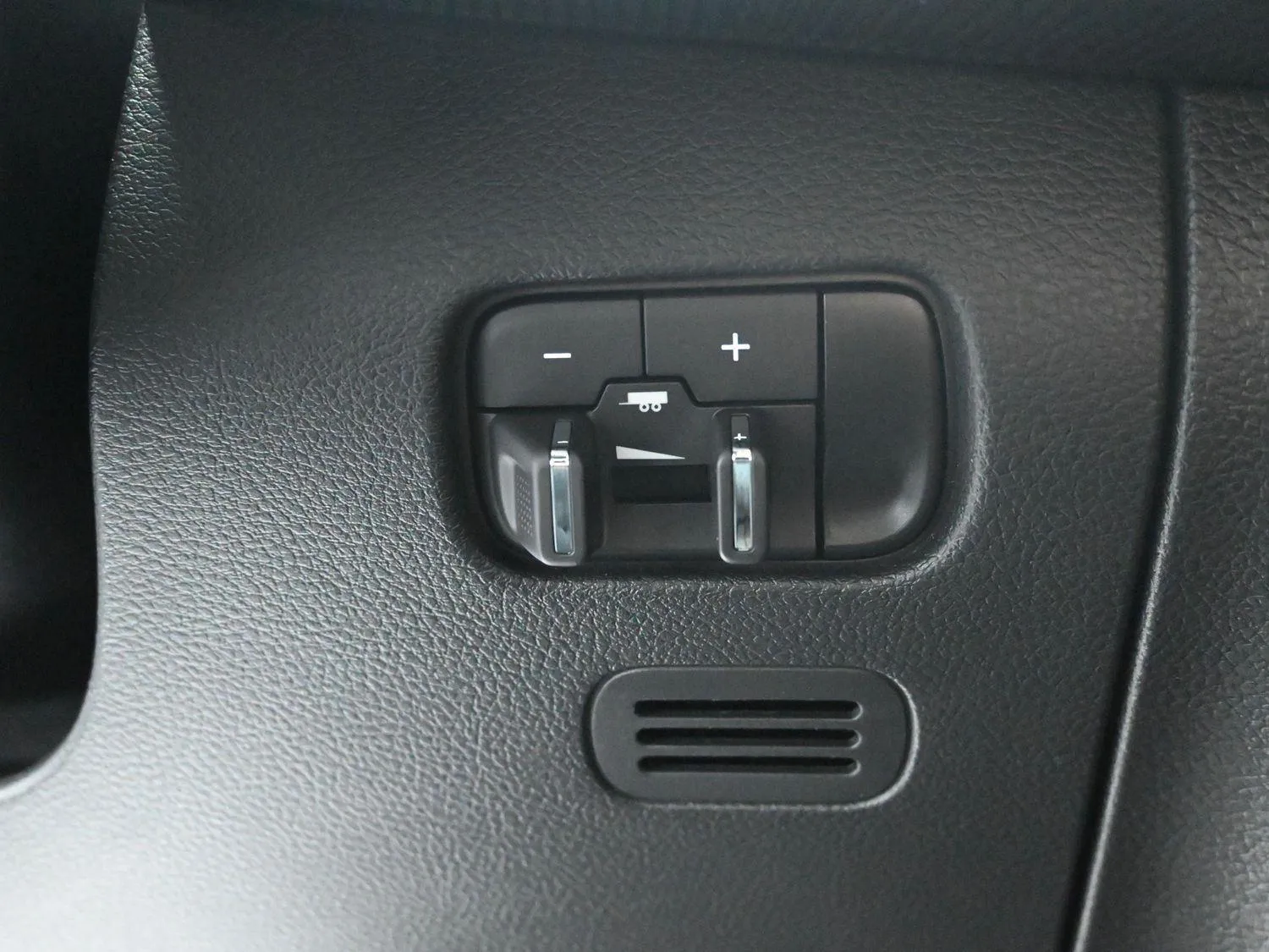2026 Jeep Grand Wagoneer L Limited Reserve - Photo 33