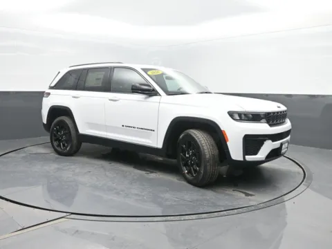 More photos of 2026 Jeep Grand Cherokee Laredo Altitude at Mike Molstead Motors Chrysler, Dodge, Jeep, and Ram, IA