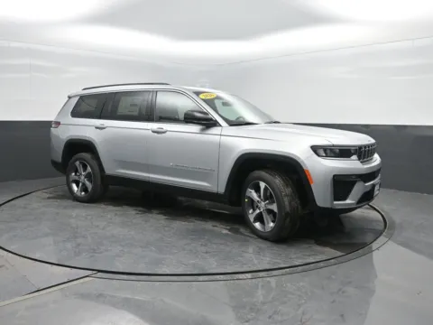 More photos of 2026 Jeep Grand Cherokee L Limited at Mike Molstead Motors Chrysler, Dodge, Jeep, and Ram, IA