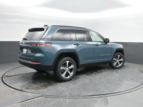 Blue 2026 Jeep Grand Cherokee Limited for sale in Charles City, IA