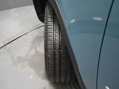 More photos of 2026 Jeep Grand Cherokee Limited at Mike Molstead Motors Chrysler, Dodge, Jeep, and Ram, IA