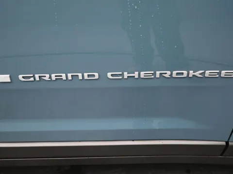 More photos of 2026 Jeep Grand Cherokee Limited at Mike Molstead Motors Chrysler, Dodge, Jeep, and Ram, IA