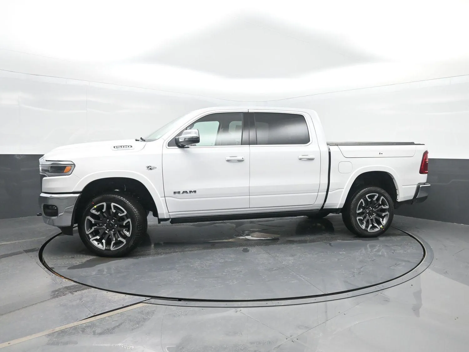 White 2026 Ram 1500 Longhorn for sale in Charles City, IA