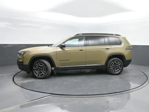 Green 2026 Jeep Cherokee Limited for sale in Charles City, IA