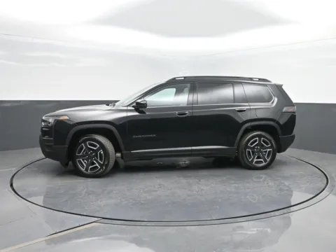 Black 2026 Jeep Cherokee Limited for sale in Charles City, IA