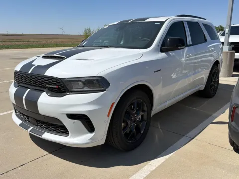 White 2026 Dodge Durango GT Premium HEMI V8 for sale in Charles City, IA