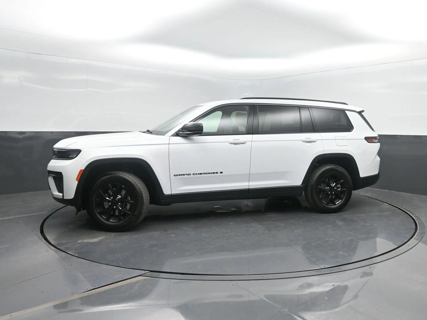 White 2026 Jeep Grand Cherokee L Laredo Altitude for sale in Charles City, IA