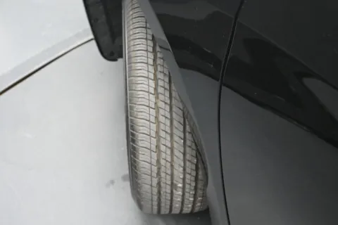 More photos of 2027 Chrysler Pacifica Select at Mike Molstead Motors Chrysler, Dodge, Jeep, and Ram, IA