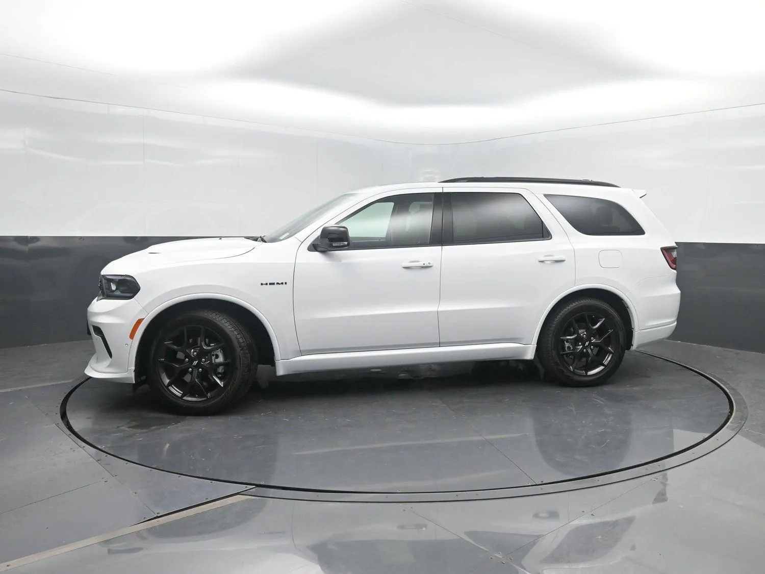 White 2026 Dodge Durango GT Plus HEMI V8 for sale in Charles City, IA