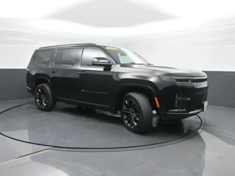 More photos of 2026 Jeep Grand Wagoneer Summit Reserve at Mike Molstead Motors Chrysler, Dodge, Jeep, and Ram, IA