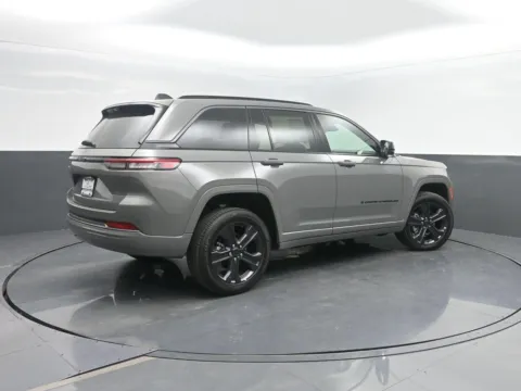 Photos of 2027 Jeep Grand Cherokee Limited Reserve for sale in Charles City, IA at Mike Molstead Motors Chrysler, Dodge, Jeep, and Ram