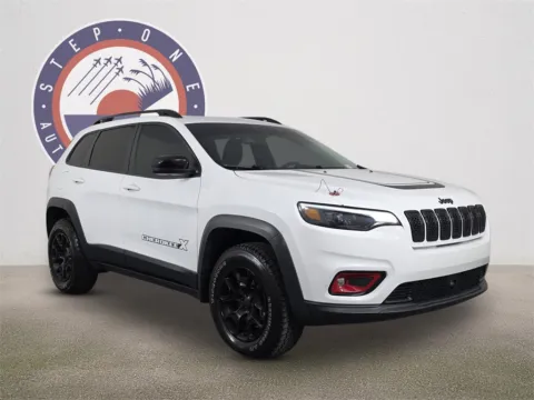 White 2022 Jeep Cherokee X for sale in Fort Walton Beach, FL