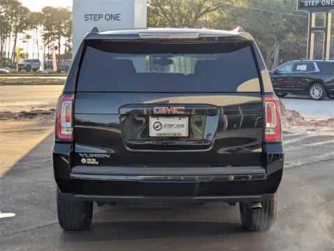 More photos of 2015 GMC Yukon SLE at Step One Cadillac Fort Walton Beach, FL