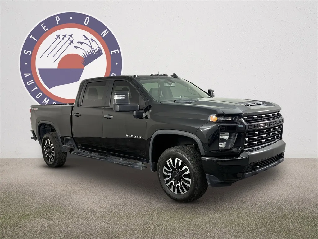 Black 2022 Chevrolet Silverado 2500HD Custom for sale in Fort Walton Beach, FL