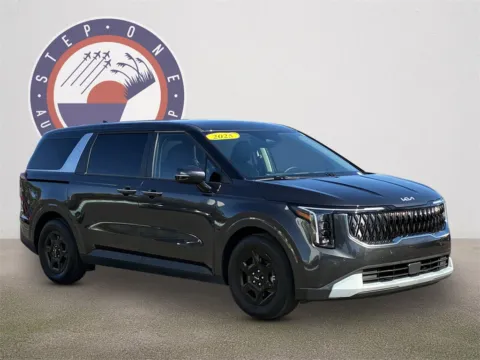 Gray 2025 Kia Carnival LXS for sale in Fort Walton Beach, FL