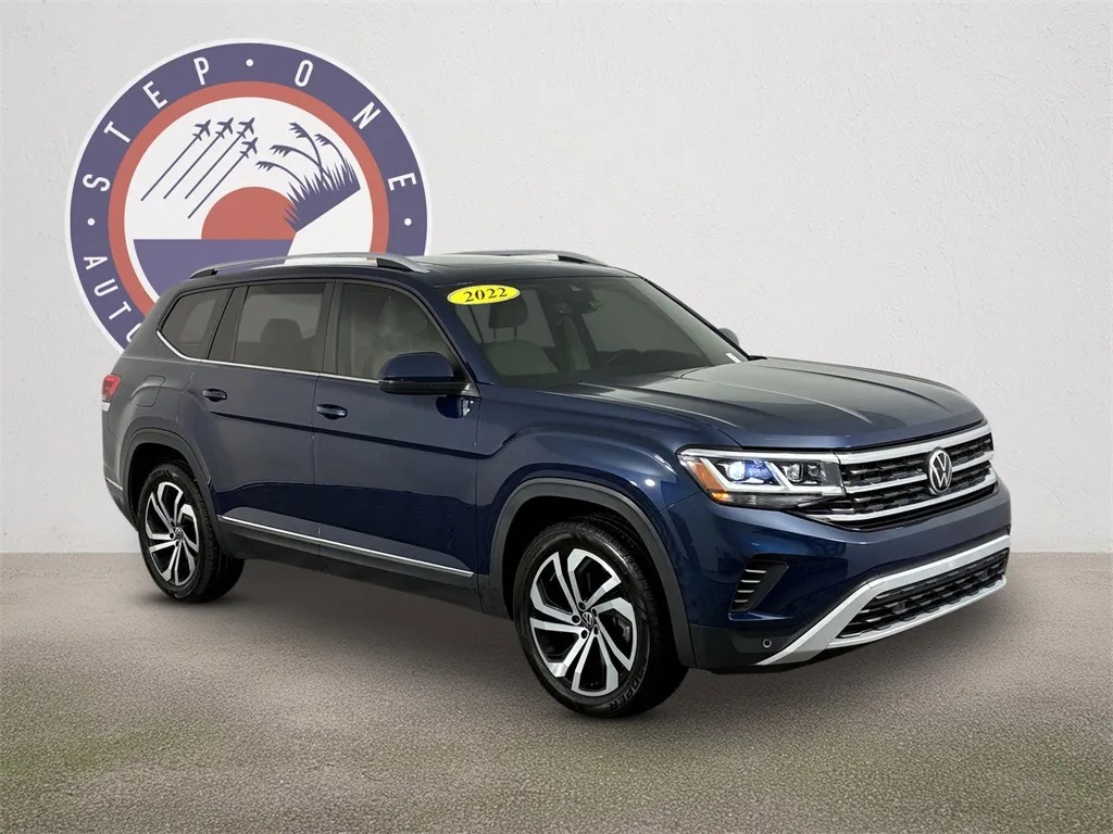 Blue 2022 Volkswagen Atlas 2.0T SEL for sale in Fort Walton Beach, FL