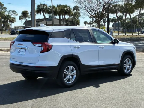 More photos of 2022 GMC Terrain SLE at Step One Cadillac Fort Walton Beach, FL
