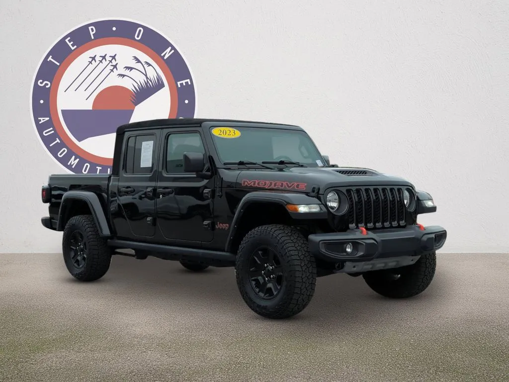 Black 2023 Jeep Gladiator Mojave for sale in Fort Walton Beach, FL