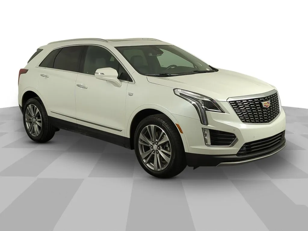 White 2025 Cadillac XT5 Premium Luxury for sale in Fort Walton Beach, FL