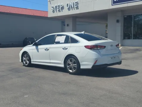 More photos of 2018 Hyundai Sonata SEL at Step One Cadillac Fort Walton Beach, FL