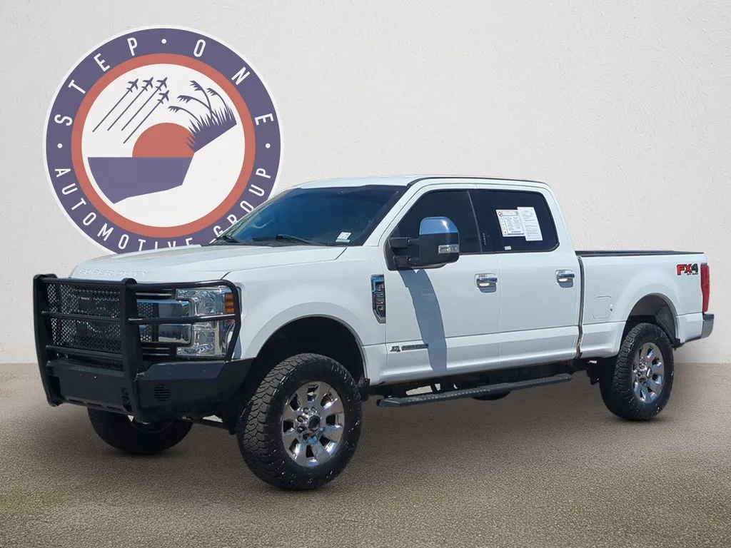 White 2018 Ford F-250SD Lariat for sale in Fort Walton Beach, FL