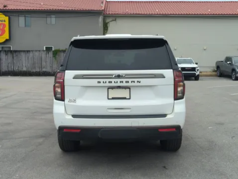 More photos of 2022 Chevrolet Suburban Z71 at Step One Cadillac Fort Walton Beach, FL