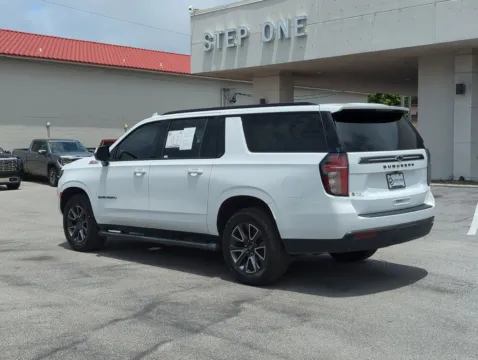 More photos of 2022 Chevrolet Suburban Z71 at Step One Cadillac Fort Walton Beach, FL