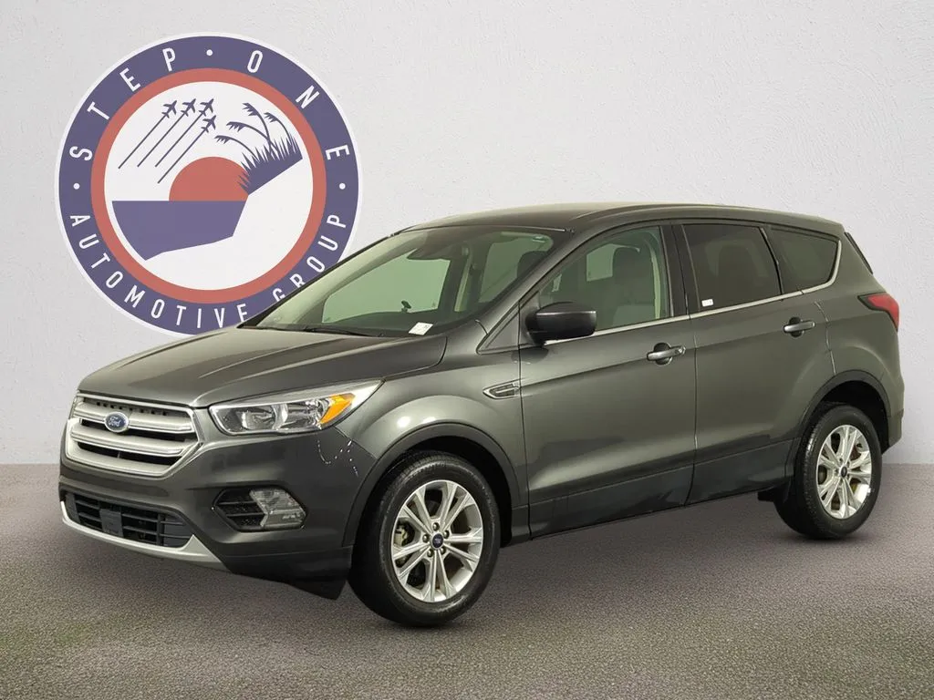 Gray 2019 Ford Escape SE for sale in Fort Walton Beach, FL