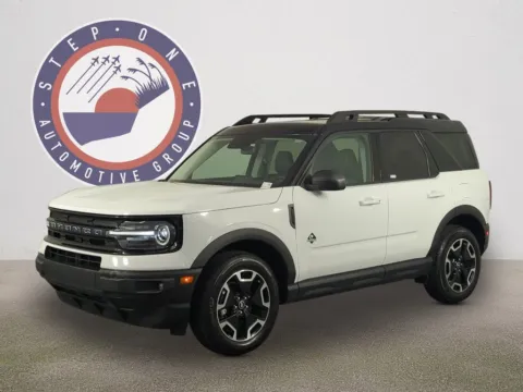 White 2024 Ford Bronco Sport Outer Banks for sale in Fort Walton Beach, FL