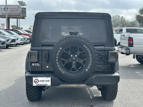 More photos of 2021 Jeep Wrangler Unlimited Willys at Step One Cadillac Pensacola, FL