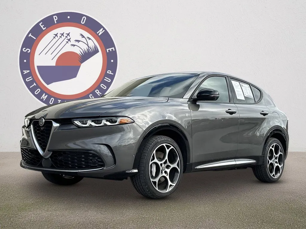 Gray 2024 Alfa Romeo Tonale Ti for sale in Pensacola, FL