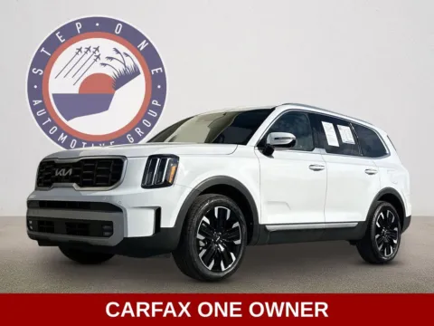 Photos of 2023 Kia Telluride SX for sale in Pensacola, FL at Step One Cadillac Pensacola