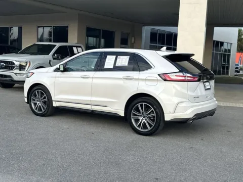 More photos of 2019 Ford Edge Titanium at Step One Cadillac Pensacola, FL