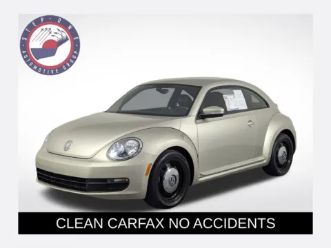 Silver 2016 Volkswagen Beetle 1.8T SE for sale in Pensacola, FL