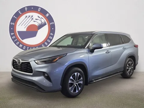 Photos of 2022 Toyota Highlander XLE for sale in Pensacola, FL at Pensacola Used Cars