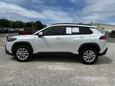 More photos of 2022 Toyota Corolla Cross LE at Pensacola Used Cars, FL